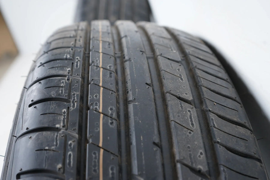 Audi Q3 83A F3 Sommerreifen Sommerräder 215 65 17 Zoll 8mm