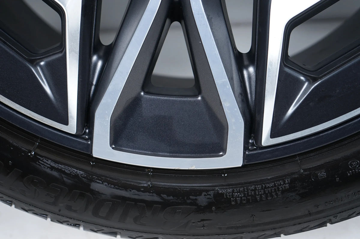 BMW iX i20, pneumatici estivi, ruote estive e cerchi in lega da 22 pollici 5A02659 1021 Visualizzazione dettagliata 5
