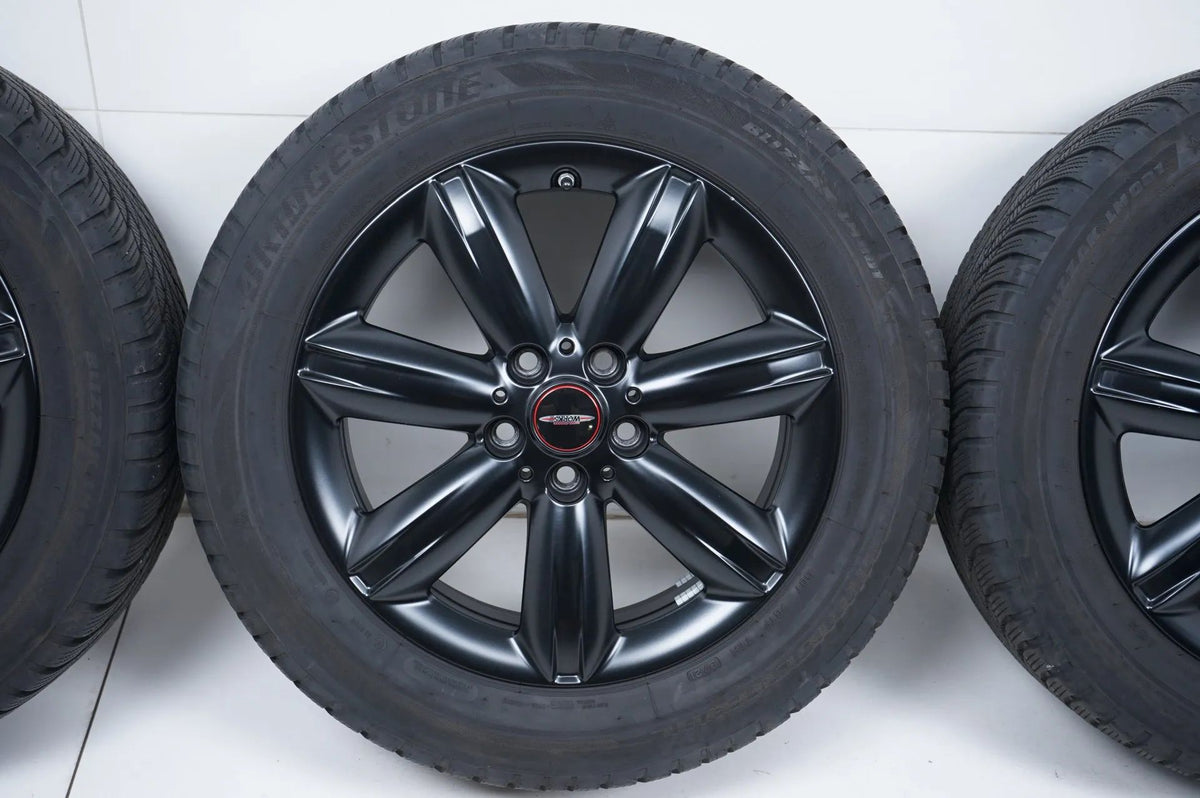 MINI Countryman F60 winter tires/wheels 205/60 R17 inch Detailansicht 4