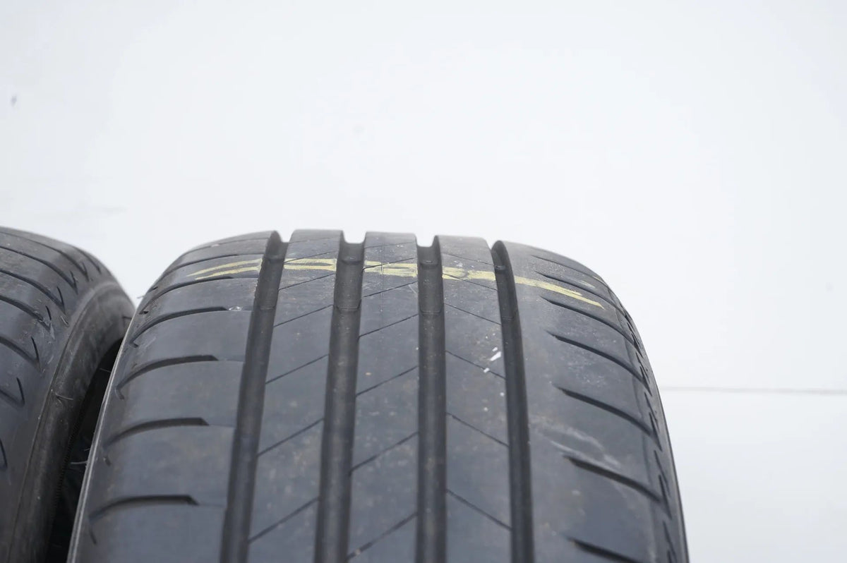 2 x Sommerreifen Bridgestone 235 55 18 Zoll  DOT19 ca.6 mm MO Detailansicht 5