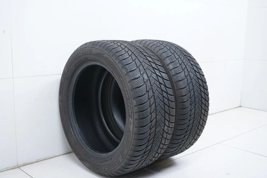 2 x Bridgestone winter tires 255 50 18 inch DOT21 approx. 5mm tread depth
