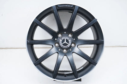 1x Mercedes SLK Klasse W172 AMG Alufelge 18 Zoll A1724013102 9J