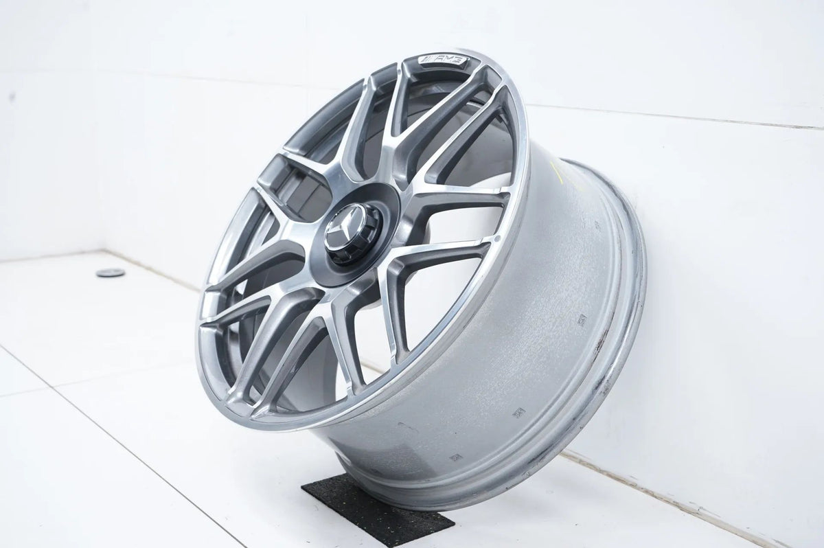 1 jante en aluminium 19 pouces Mercedes A45 CLA45 W177 A1774012400 9J ET52 Detailansicht 3