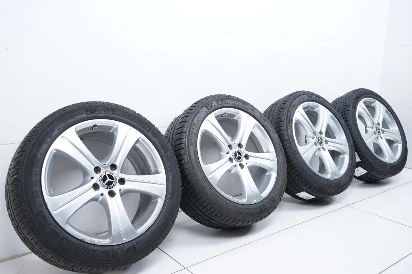 Roues d'hiver pour Mercedes Classe E W213, pneus d'hiver 245/45/18 pouces