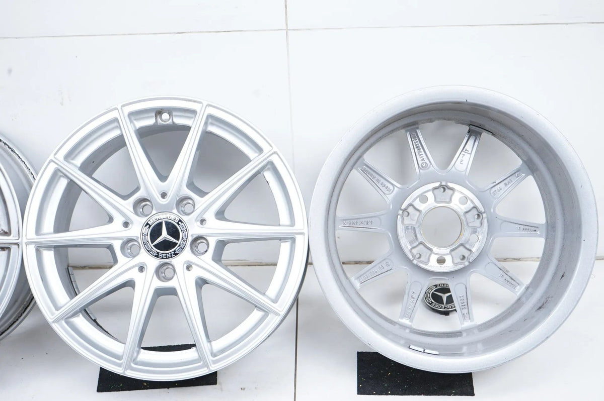 Mercedes Classe A B W177 W247 Jantes aluminium 16 pouces A1774011100 Detailansicht 13