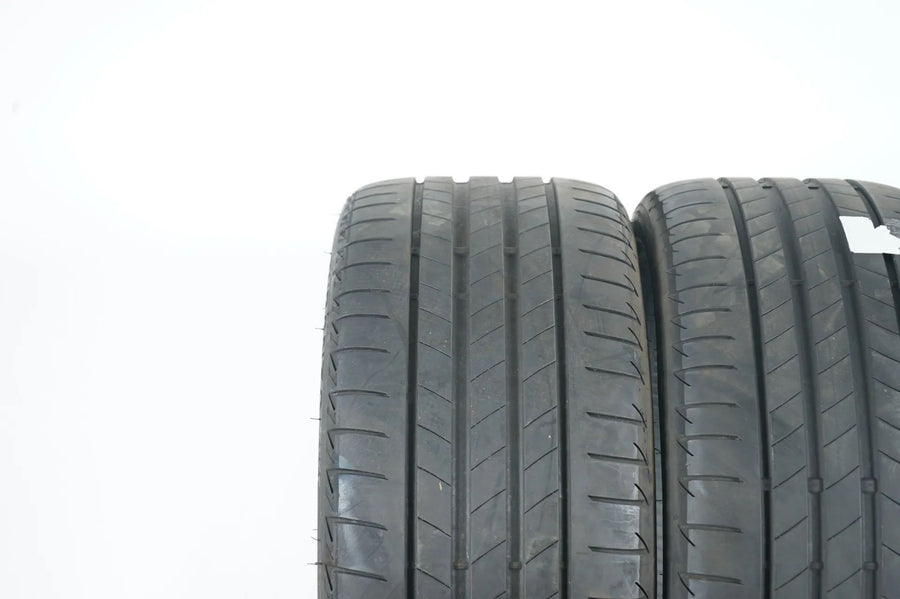 2x Bridgestone summer tires 255/40 R18 inch DOT22 approx. 6mm tread depth BMW*