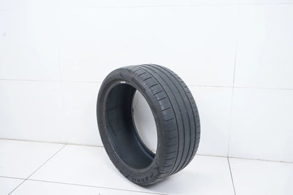 1 pneu été Pirelli 275/35/19 MO DOT21, profondeur de sculpture d'environ 4 mm