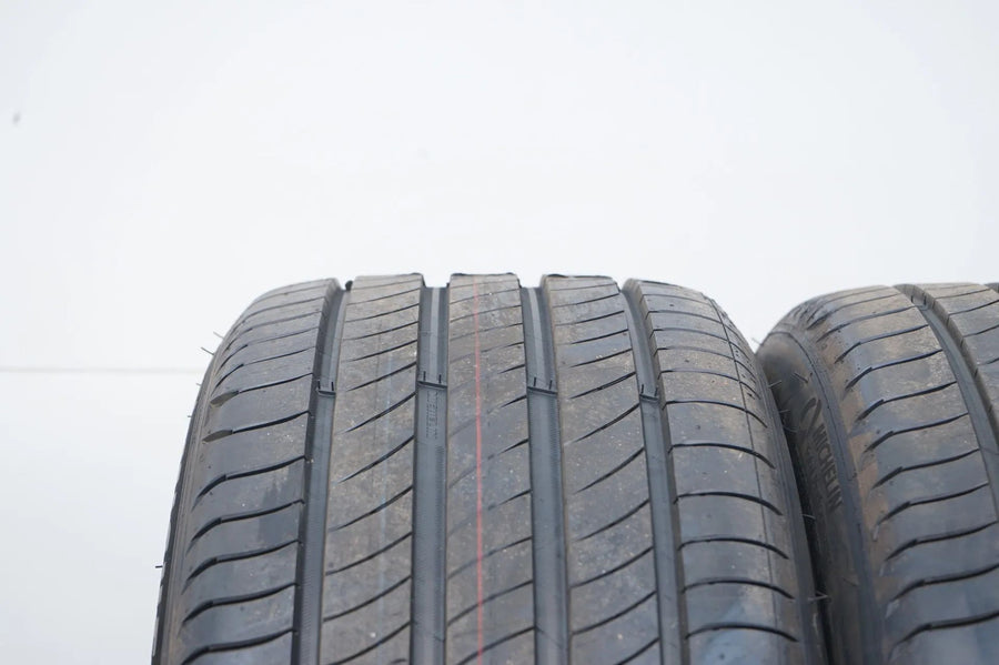 2x DEMO summer tires Michelin 255 40 18 inch DOT20 MO