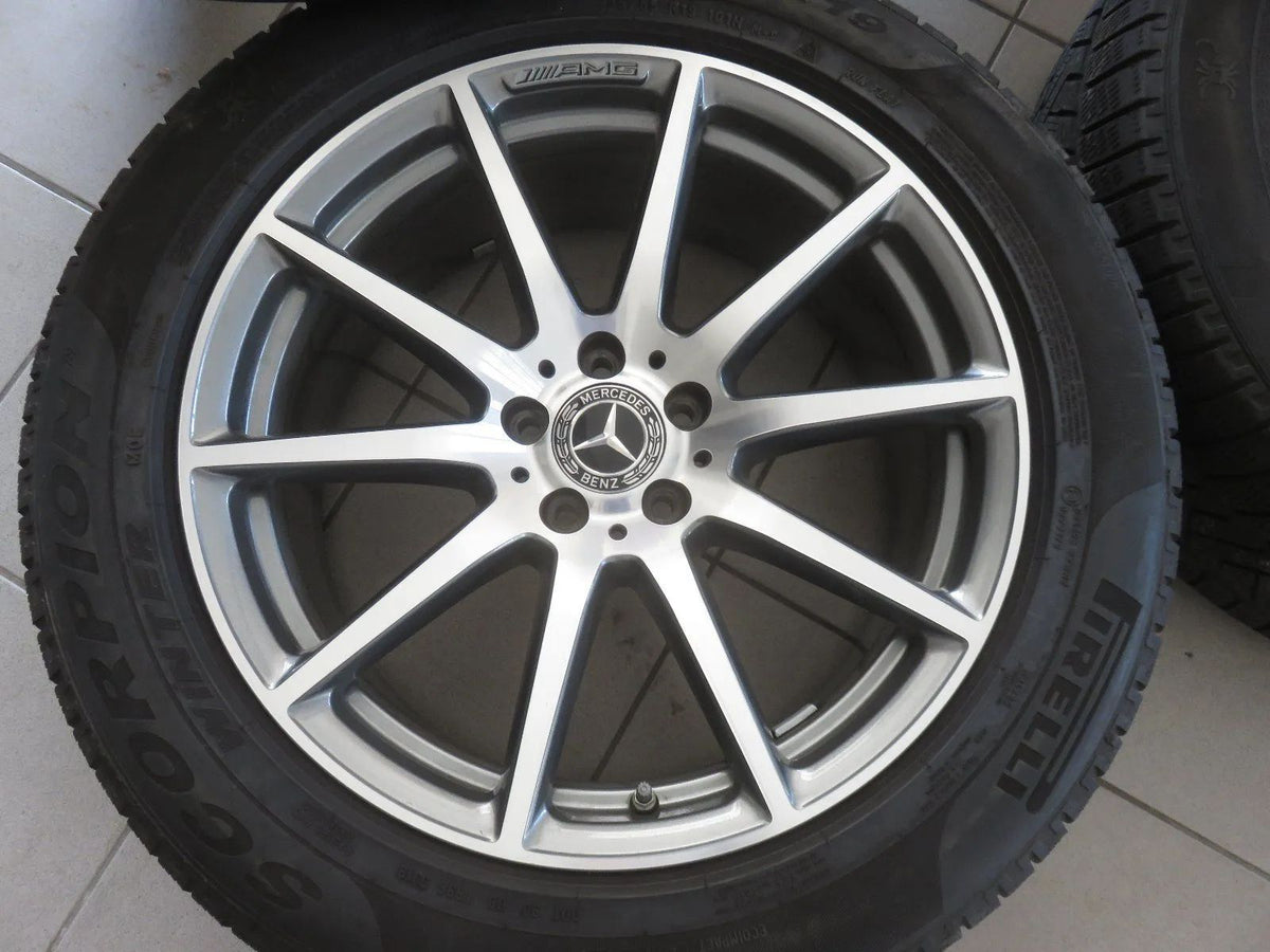 Original Mercedes GLC63 AMG X253 C253 Alufelgen A2534013400 Winterreifen Detailansicht 5