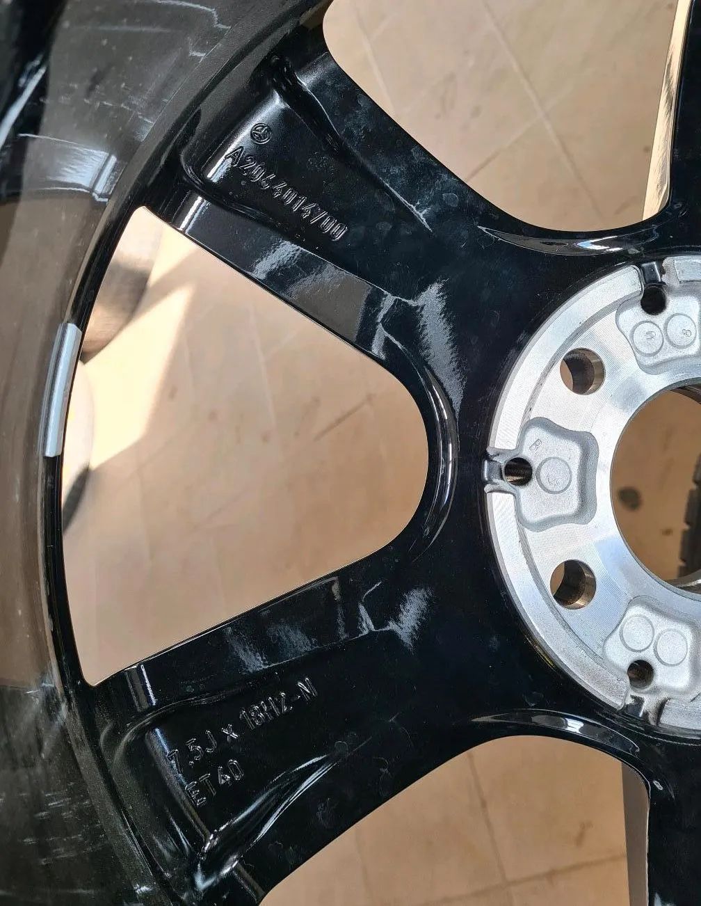 Genuine Mercedes C-Class W206 S206 TOP 18" Alloy Wheels Summer Tires Detail view 9