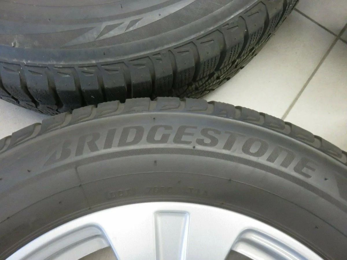 Original Mercedes GLC X253 Alufelgen Winterräder Winterreifen 235 60 R18 7mm Detailansicht 7