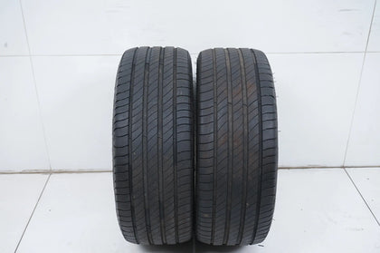 2 x pneus été Michelin 205 45 17 pouces DOT21 environ 4 mm