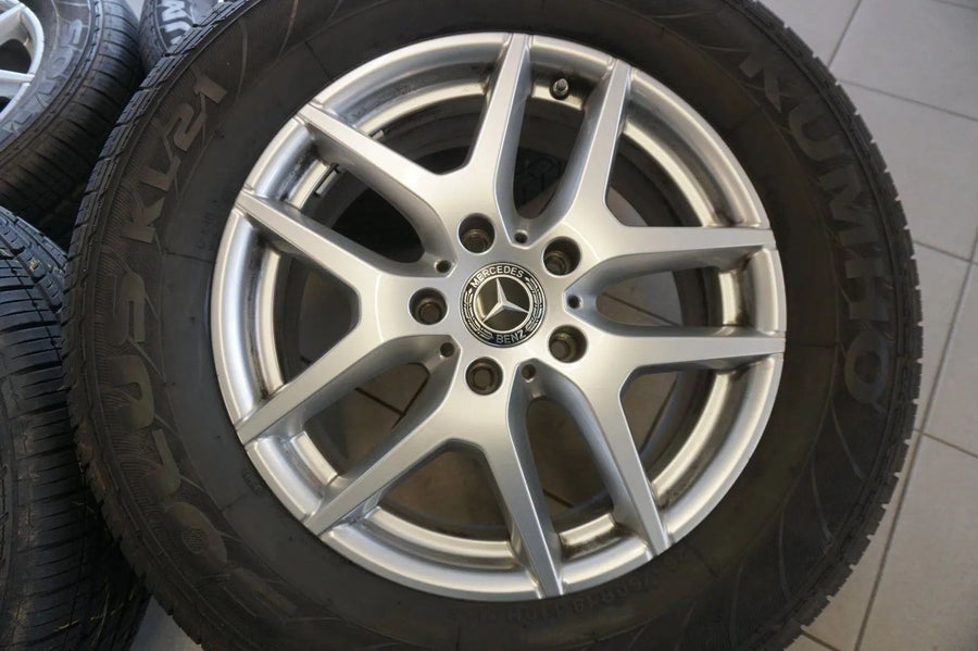 Jantes alu d'origine Mercedes Classe G W463 Pneus d'été 265 60 R18