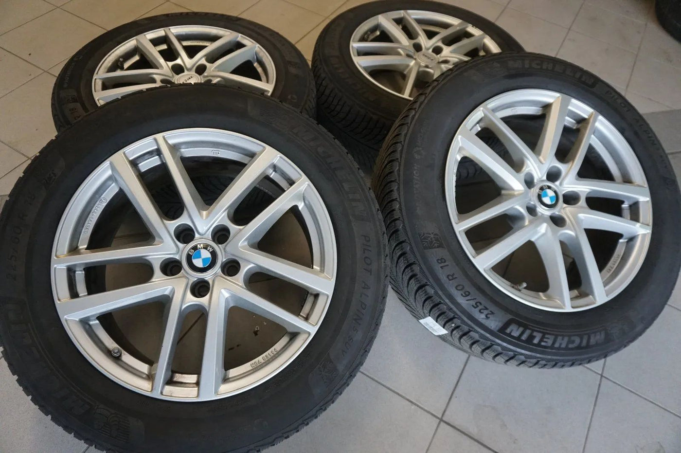 BMW X3 G01 X4 G02 Alloy Wheels Winter Tires Michelin Winter Tires 225 60 R18 6mm