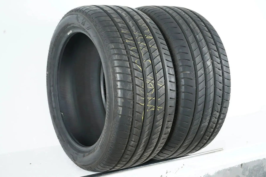2 x Sommerreifen Bridgestone 305 40 R20 20 Zoll DOT23 ca.6mm Bmw*
