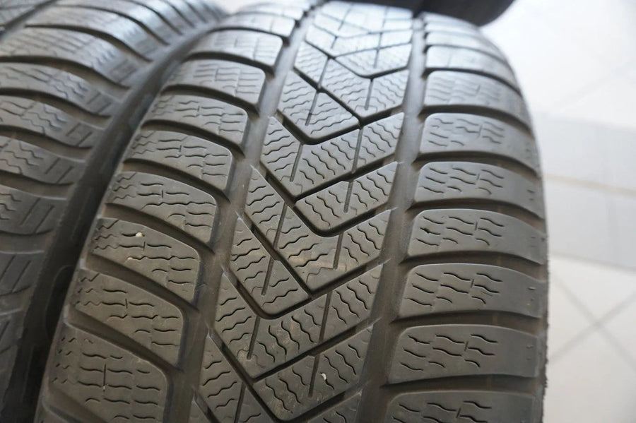 Jantes en alliage d'origine Mercedes CLS W257 C257 Roues d'hiver Pneus hiver 245 45 R18