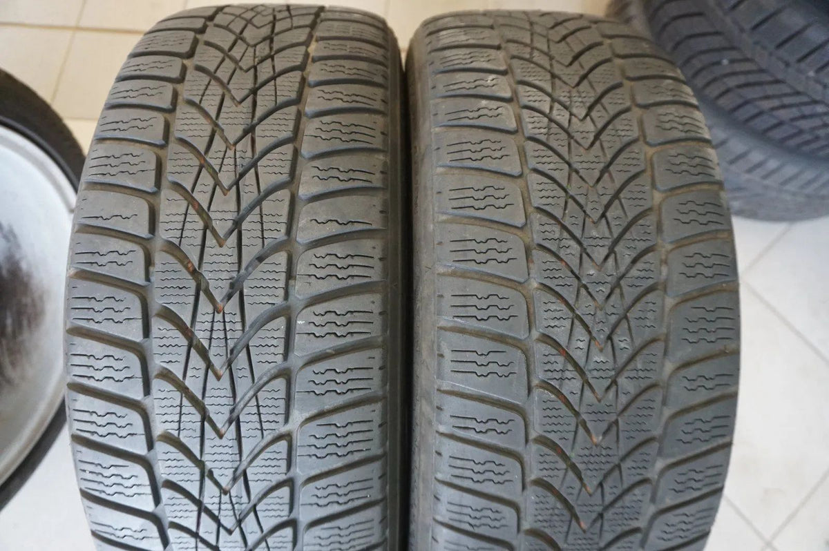 Original Mini Cooper one F55 F56 17 Zoll Alufelgen Winterräder Winterreifen Detailansicht 12