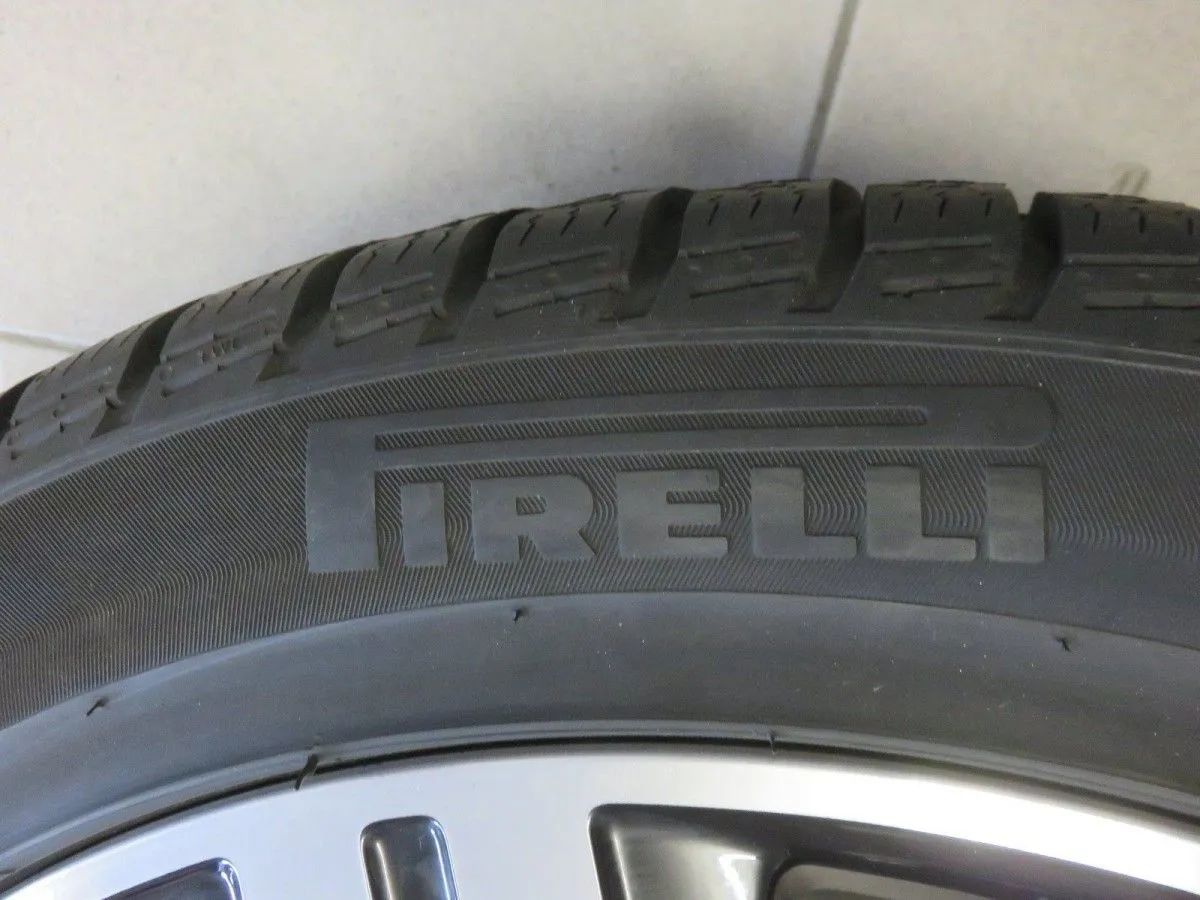 Original Mercedes E-Klasse ALL Terrain X213 Alufelgen Winterräder Winterreifen Detailansicht 9