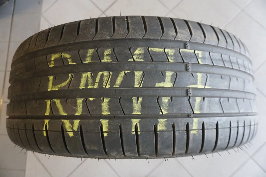 1 X 275 40 R22 107Y Sommerreifen Pirelli P Zero PZero * RSC RFT 2018 5,5mm