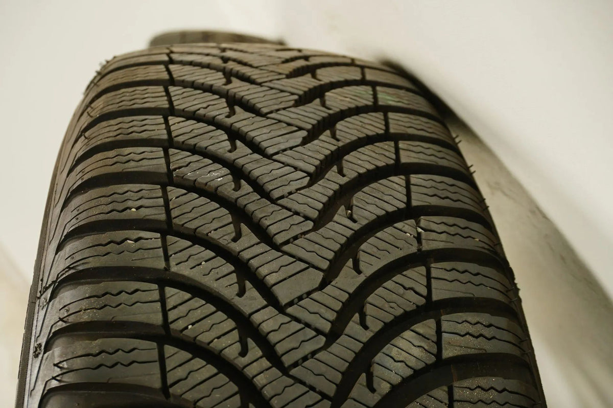 Mercedes GLA W156 X156 winter tires/wheels 215/60/17 inch Detailansicht 11