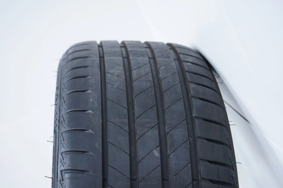 Cerchi in lega originali Mercedes Classe S W223 V223 TOP da 20 pollici con pneumatici estivi cromati