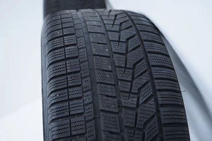Mercedes S-Class W223 winter tires/wheels 255/45/19 inch