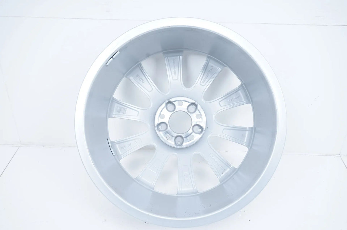 1 x Mercedes C-klasse W205 lichtmetalen velg 19 inch A2054017000 8,5J Detailweergave 8
