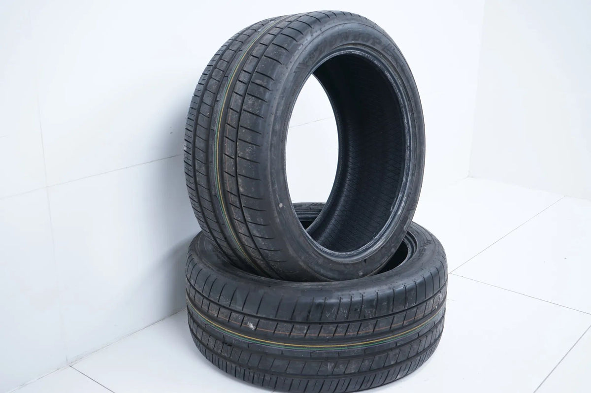 2 x DEMO summer tires Dunlop 285 40 20 inch DOT19 MO Detail view 3