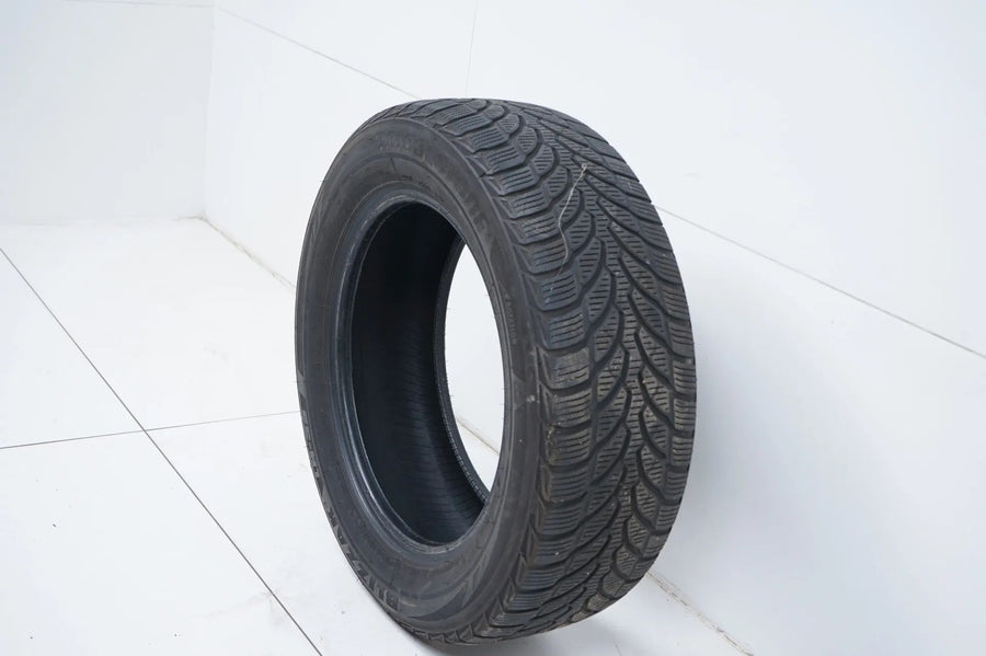 1x Winter tire 205 60 16 inch Bridgestone approx. 4 mm tread depth DOT17 MO