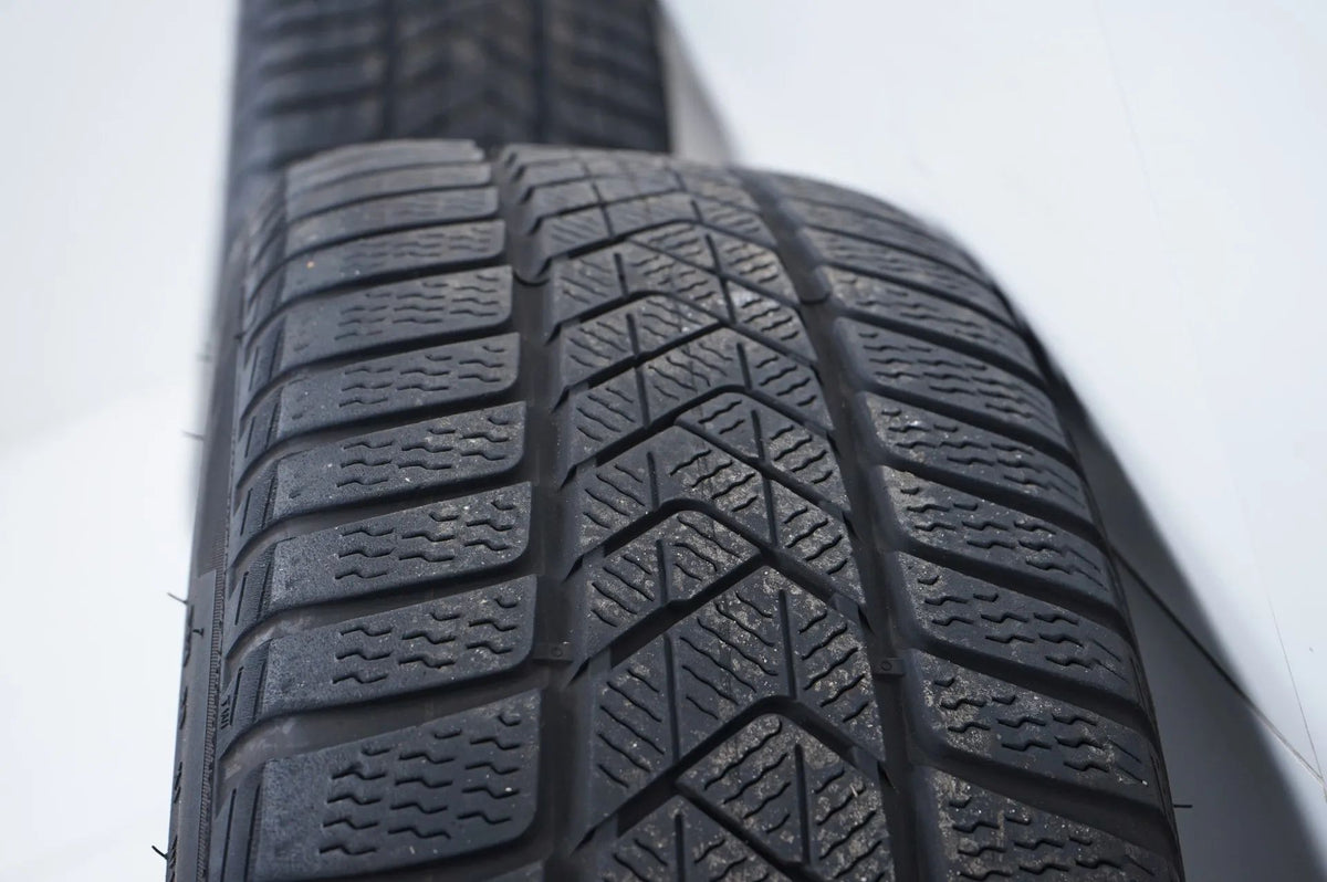 Mercedes AB Class W177 C118 B247 Winter Tires 225 45 18 inch Detailansicht 18