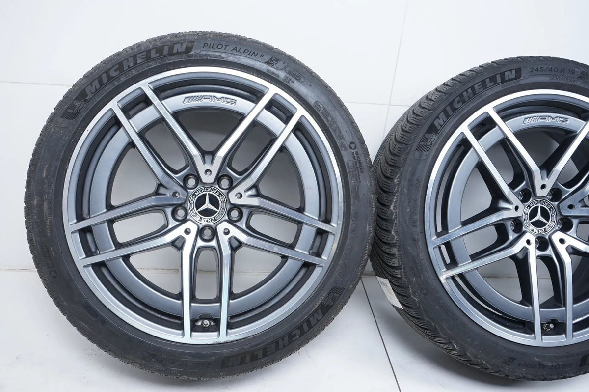 Mercedes E43 E53 AMG W213 Allwetterräder mit neuen Allwetterreifen 19 Zoll