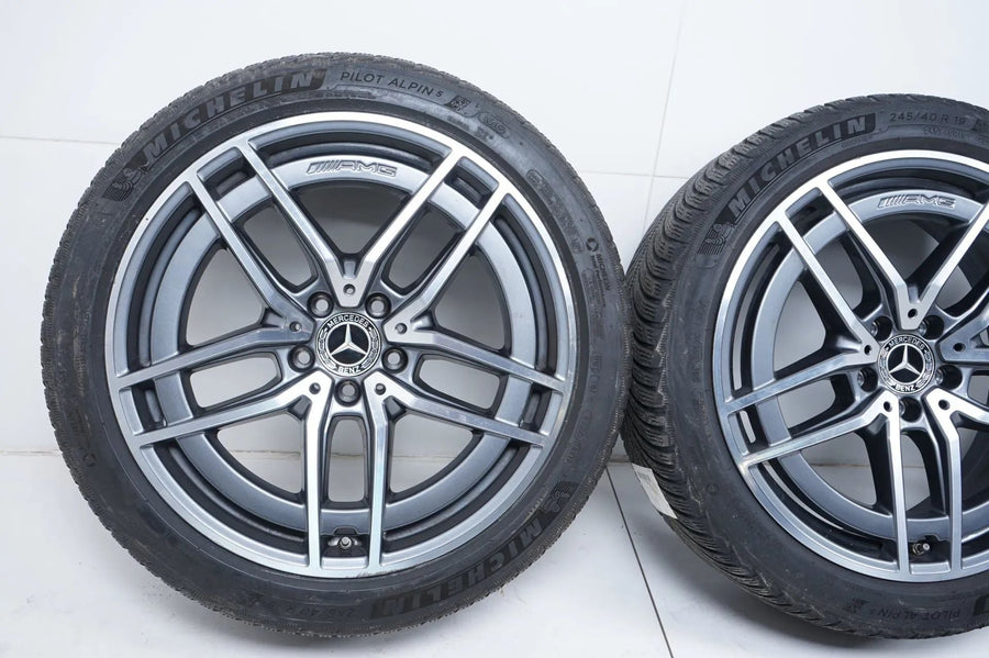 Mercedes E43 E53 AMG W213 Allwetterräder mit neuen Allwetterreifen 19 Zoll