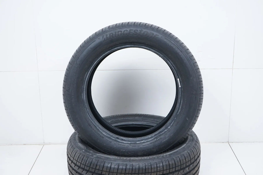 2 x DEMO summer tires 235 55 18 inch Bridgestone DOT23 MO