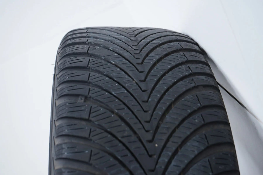 Mercedes C-Class W206 all-weather tires, winter wheels, 18 inch