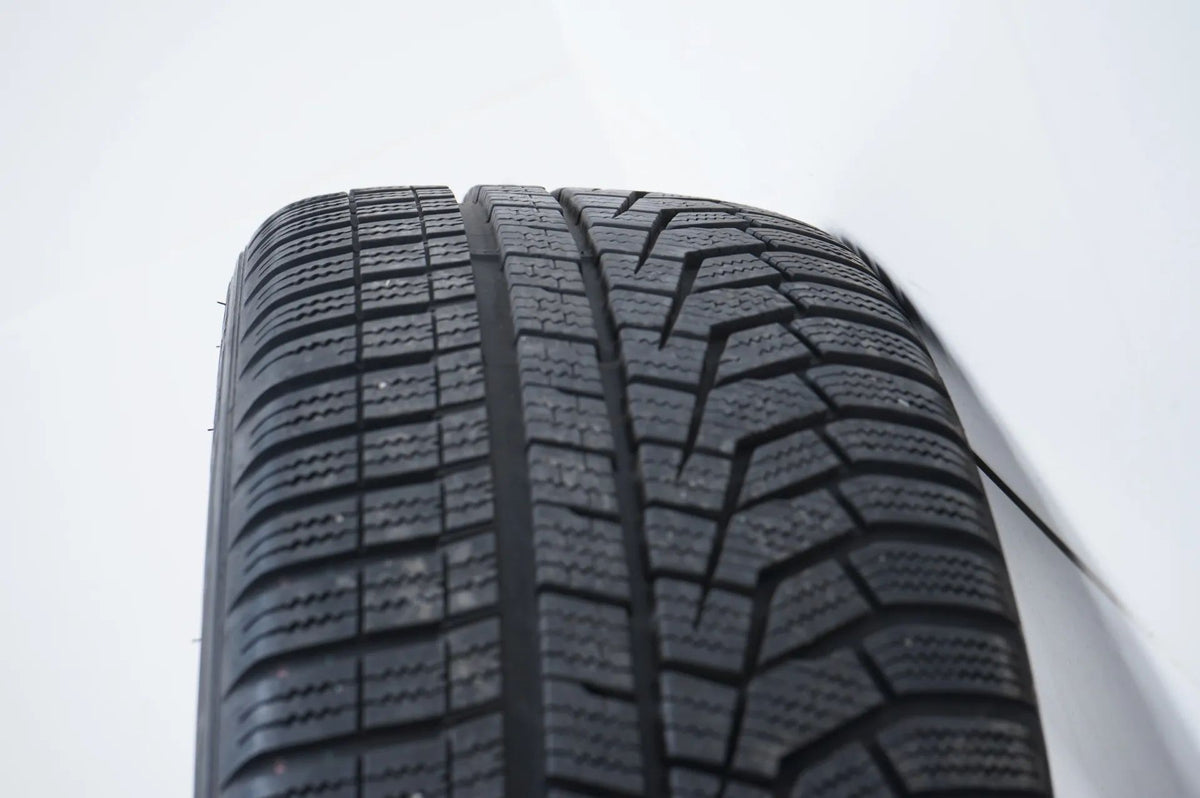 Mercedes AB Class W177 B247 Winter Wheels Winter Tires 18 Inch Detailansicht 15