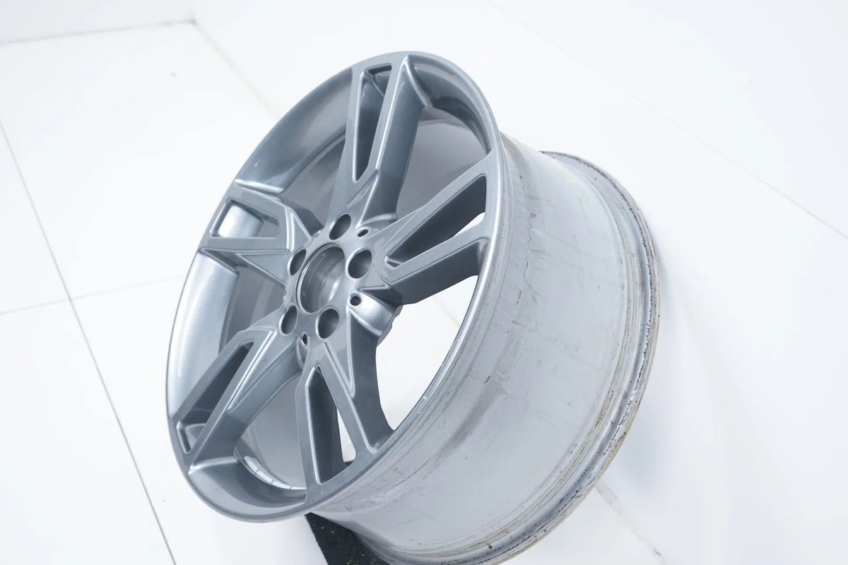 1 x NOVÝ Mercedes třídy C W204 hliníkový disk 18 palců A2044019202 8,5J Detailní zobrazení 4