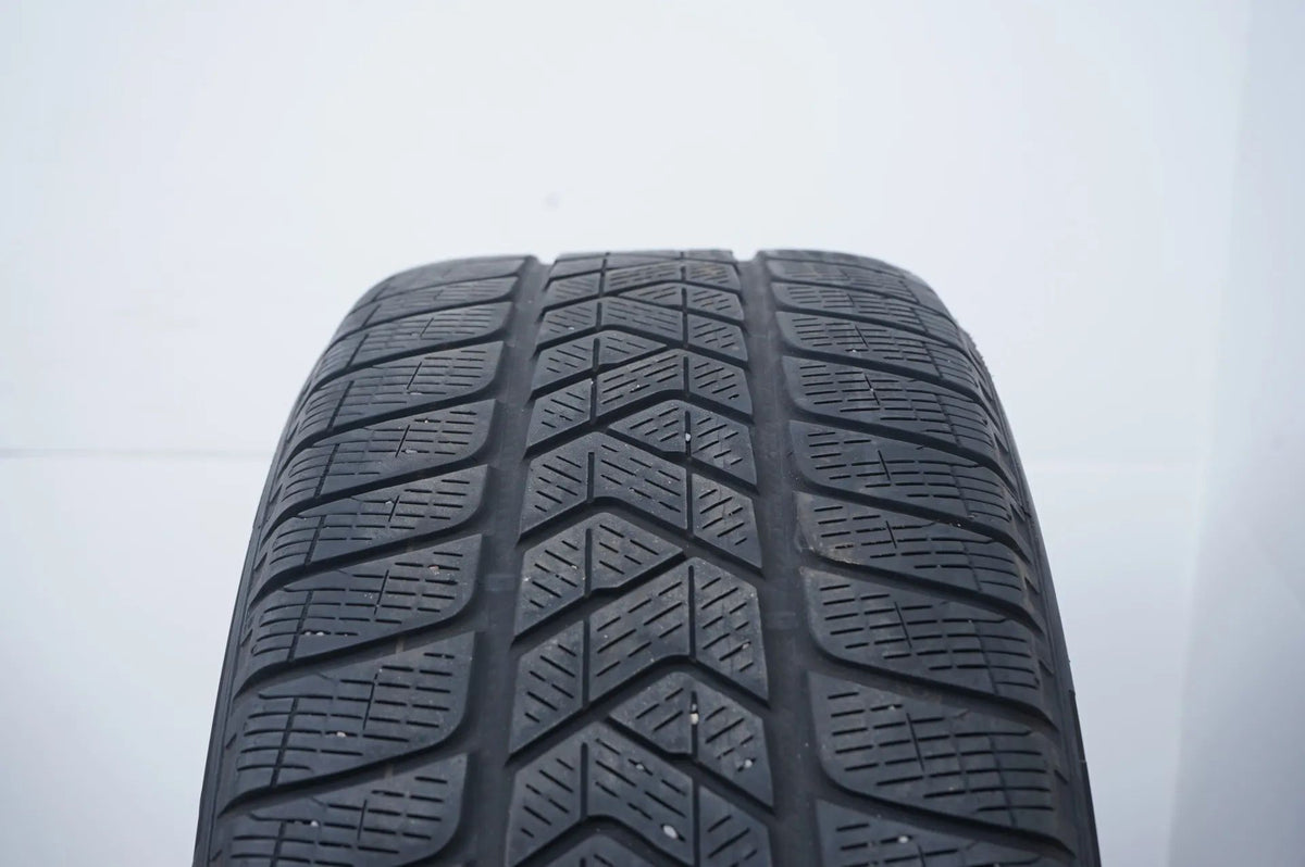 Roues tout-terrain hiver Mercedes Classe E S213 245/45/19 pouces Detailansicht 13