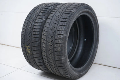 2 x Winterreifen Pirelli 225/45 R18 18 Zoll DOT21 ca.4mm MO RFT
