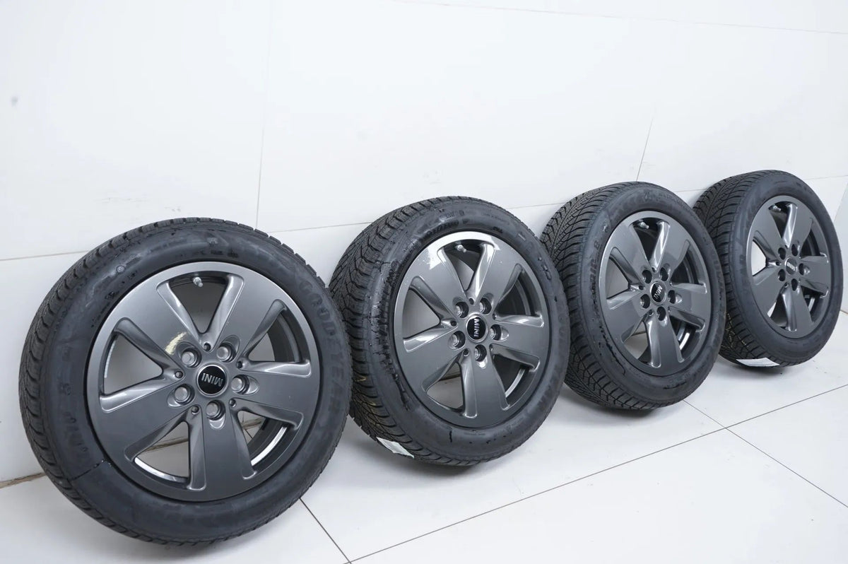 Pneus hiver MINI F55 F56 F57, jantes hiver 195/55/16 pouces Detailansicht 2
