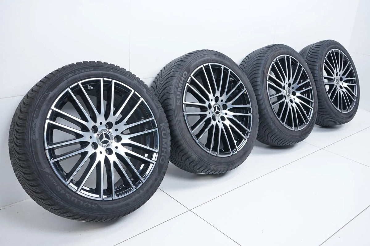 Mercedes C-Class W206 all-weather tires/winter wheels 225/45/18 inch Detailansicht 2