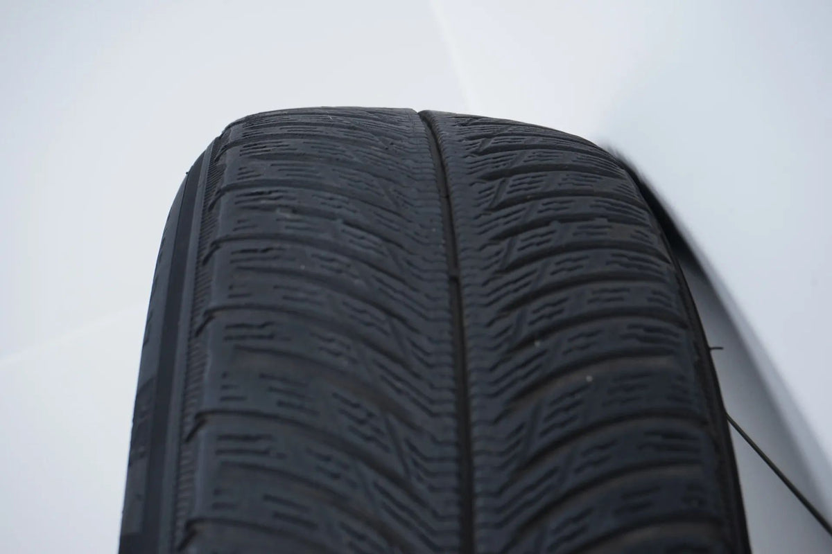 Mercedes GLA GLB H247 winter wheels winter tires 215 65 17 inch Detailansicht 12