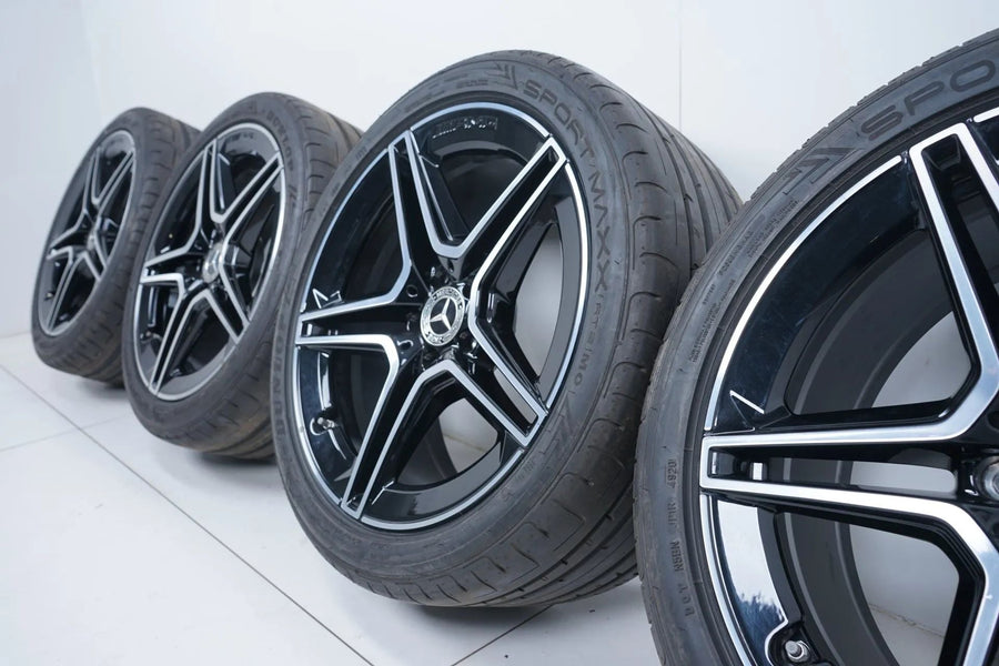 Mercedes CLS W257 AMG Winterräder mit neuen Winterreifen 19 Zoll