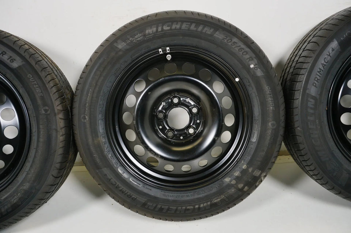 NEW Mercedes AB Class W177 W247 Summer Wheels 205 60 16 inch Detailansicht 5