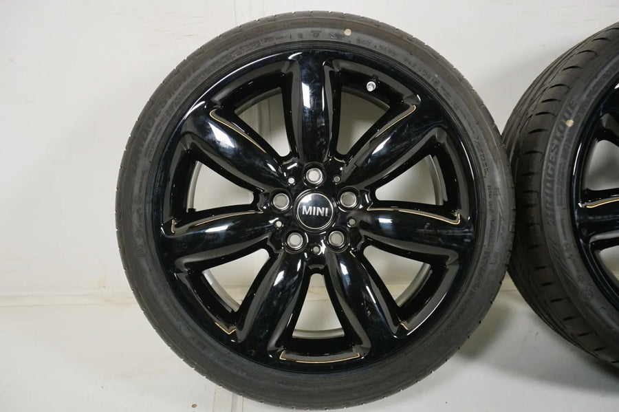 MINI Clubman F54 Winterräder mit neuen Winterreifen 225 40 18 Zoll