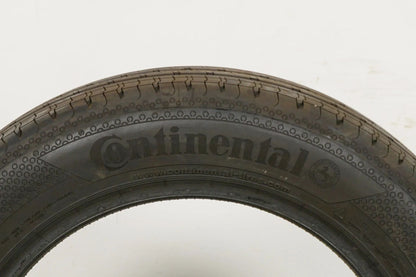 2 pneus d'été neufs de démonstration Continental DOT17, 165/65/15 pouces