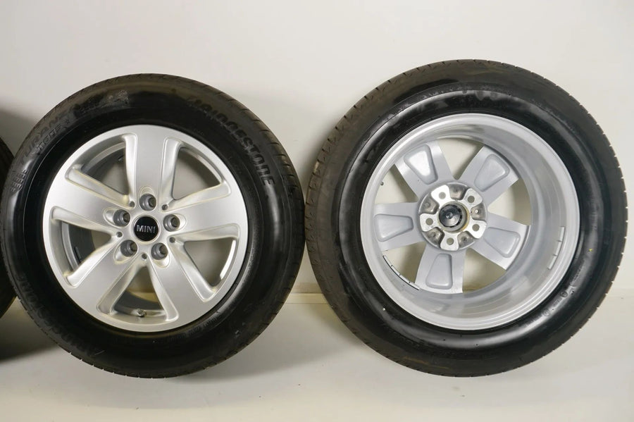 Pneus été MINI Countryman F60, jantes été 205/65 R16 pouces 517
