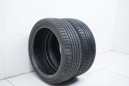 2x Bridgestone summer tires 235 45 20 inch DOT22 MO approx. 6mm tread depth