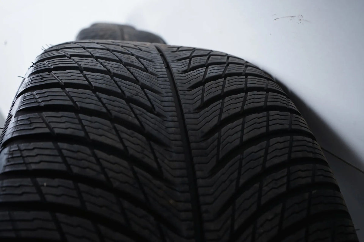 Mercedes E43 E53 AMG W213 Winter Tires Winter Wheels 19 Inch Detailansicht 9