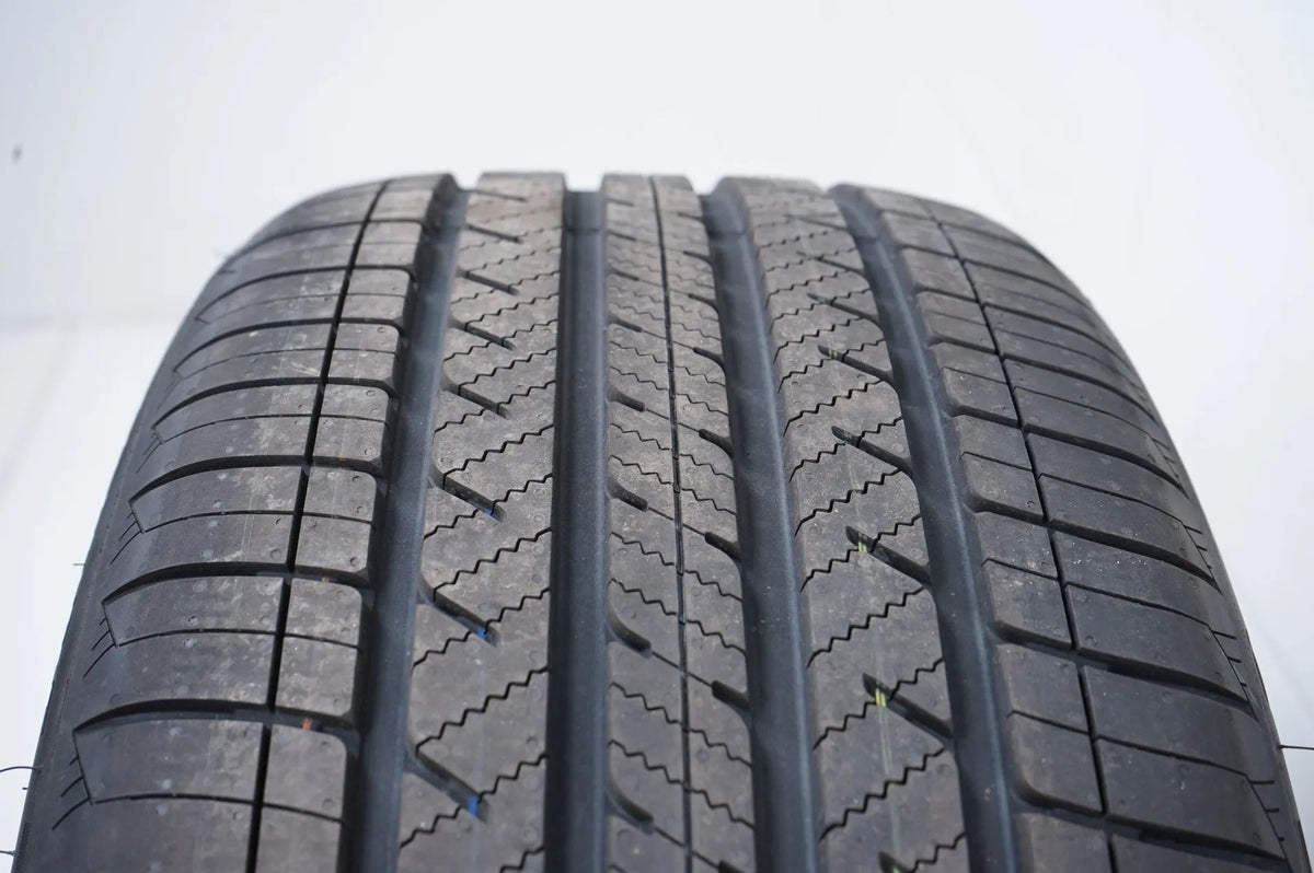 2x DEMO summer tires 265 40 21 inch Bridgestone DOT24 RFT MO Detail view 5