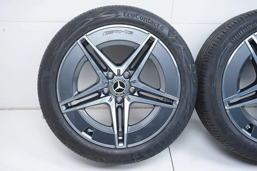 Mercedes C Class W206 summer tires, summer wheels AMG 18 inch